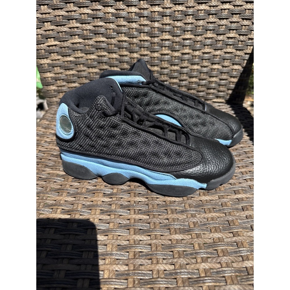 Air Jordan 13 Black University Blue 2022 Size 6Y (7.5W) Wout Box Used